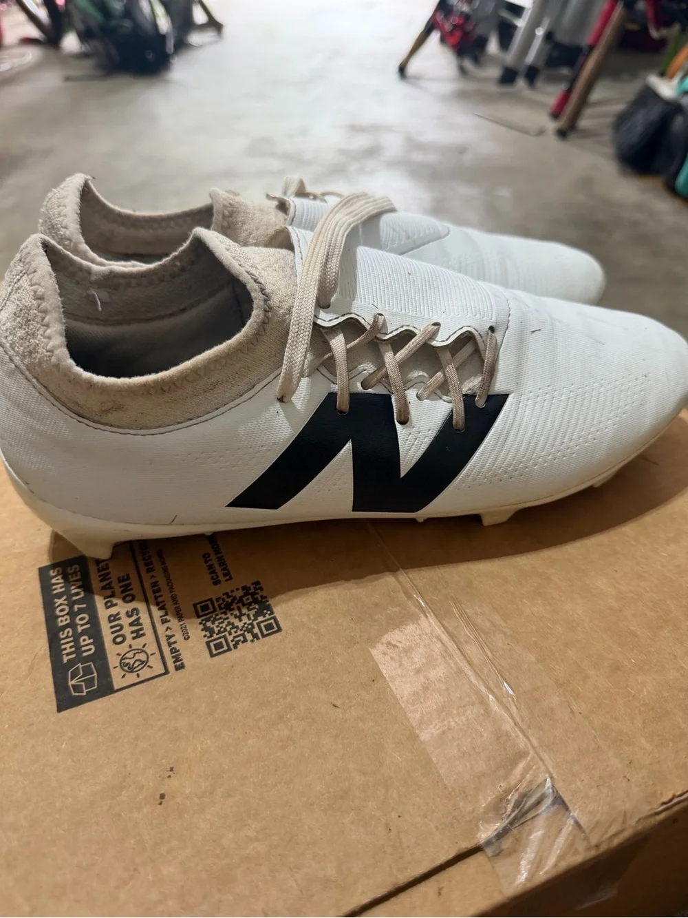 New Balance White Low-Profile Men's Soccer Cleat